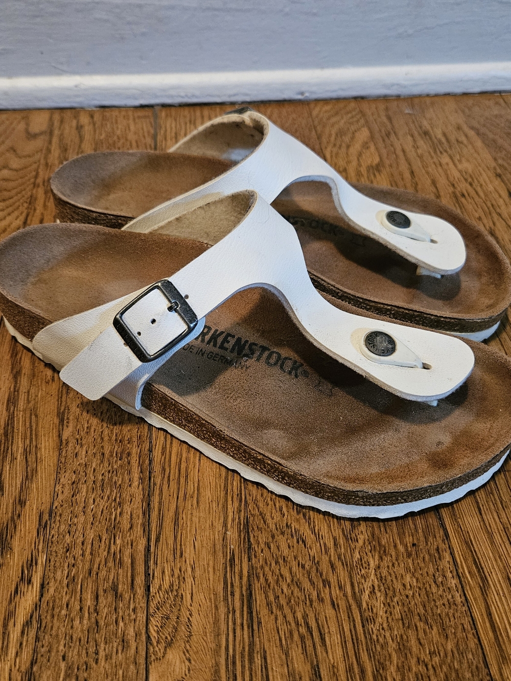 Birkenstock White Gizeh Thong Sandals